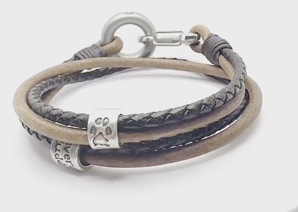 Beautiful Memorial Ash Bracelet for Men, Unique Urn Bracelet Keepsake for a Loved One or Pet