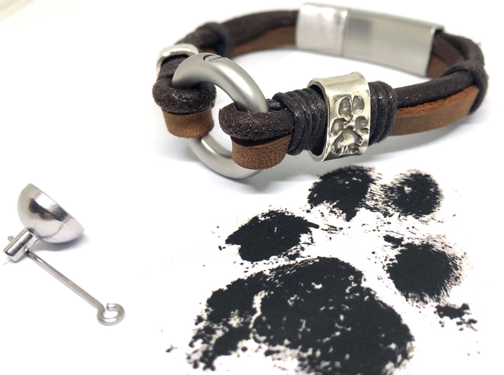 Ashes Memorial Jewellery, Paw Print Bracelet, Pet Ashes keepsake, Mens Cremation Jewelry, Paw Print Beads, Sympathy Gift for Men, Keepsake