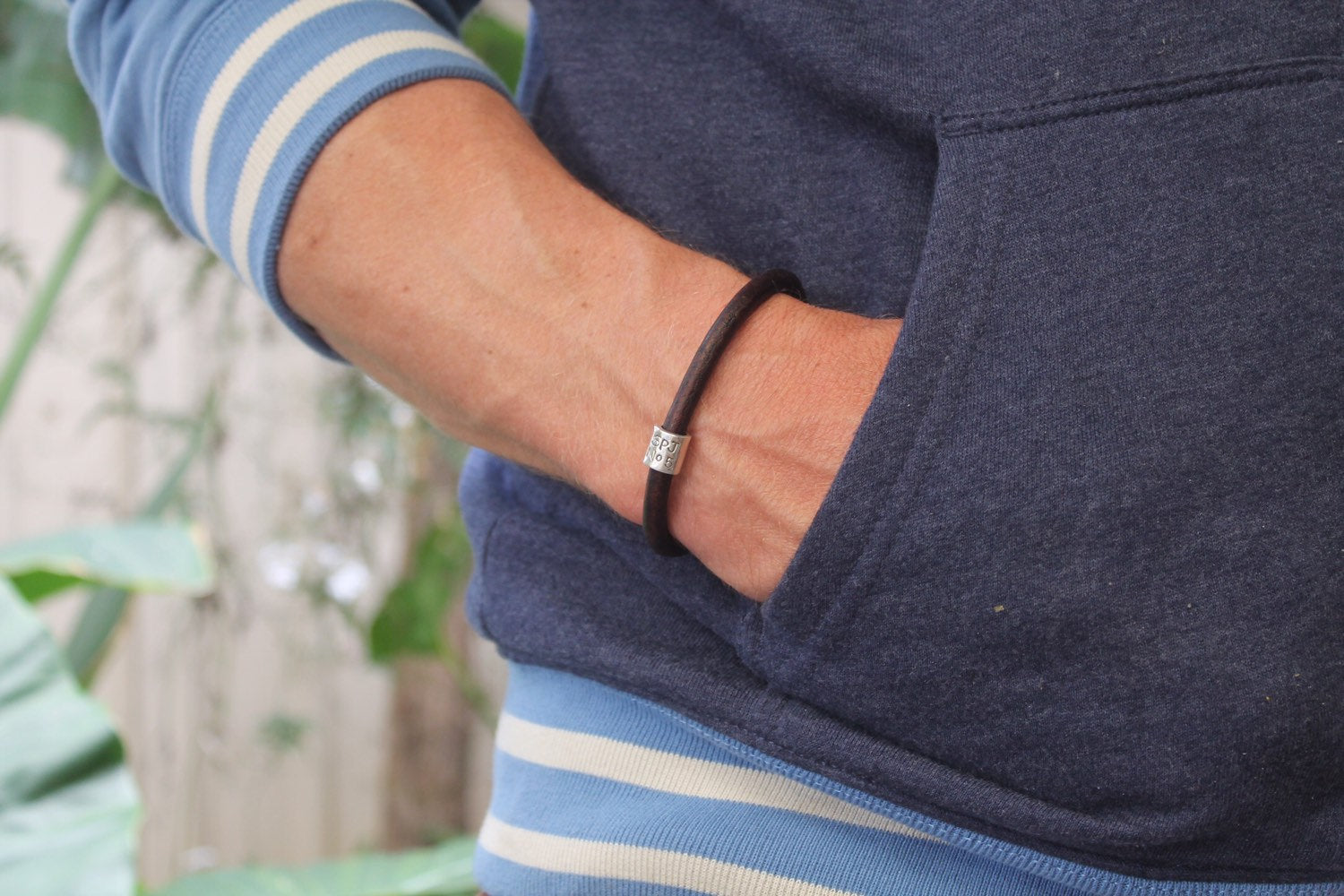 Customised Bracelet, Name Bracelet, Mens Bracelet, Fathers Day Gift, Leather Bracelet, Gift for Him, Personalised Mens Bracelet, Mens Cuff