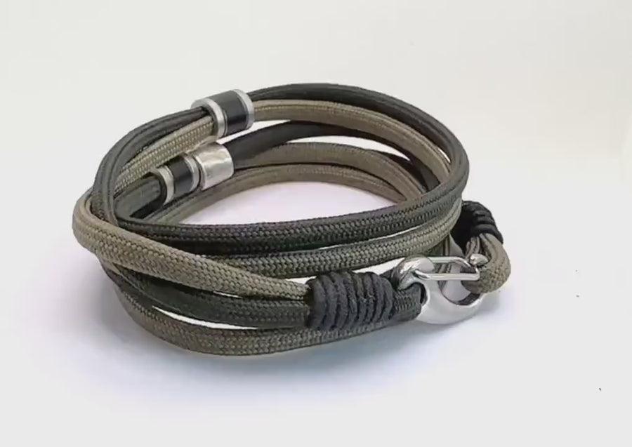 Custom Paracord Bracelet for Men, Triple Wrap Bracelet, Non Leather, Vegan Friendly Gift