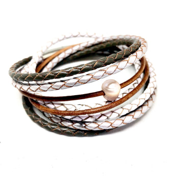 Mothers day Personalized Gift For Her, Gift for Wife, Womens Leather Bracelet, Bracelets For Women, Mom from Daughter