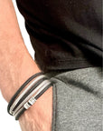 High Quality Custom Paracord Bracelet, Christmas Gift Ideas for Men, Paracord Bracelet for Men, Non Leather Vegan Friendly Gift